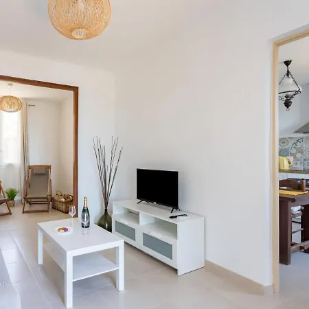 La Madrague By Interhome